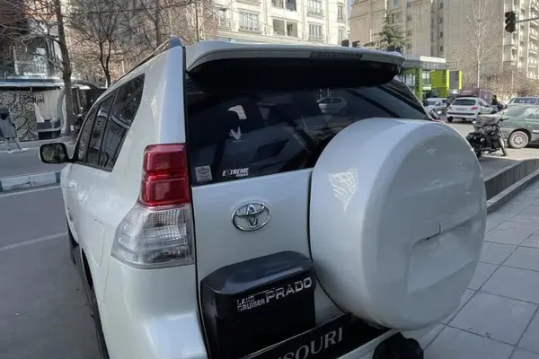 تویوتا، پرادو  چهار در