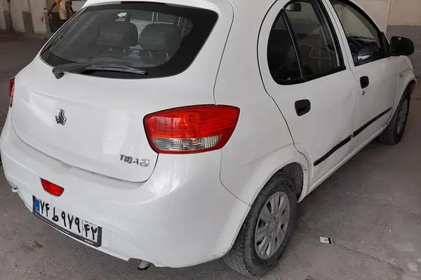 تیبا، هاچ بک