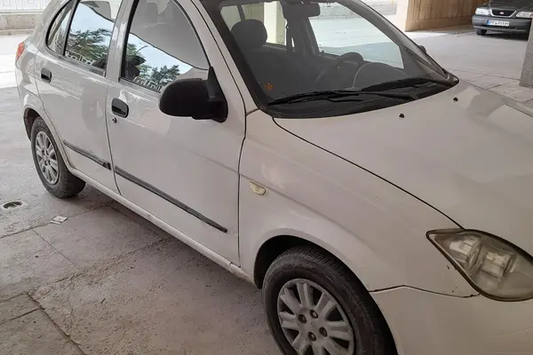 تیبا، هاچ بک