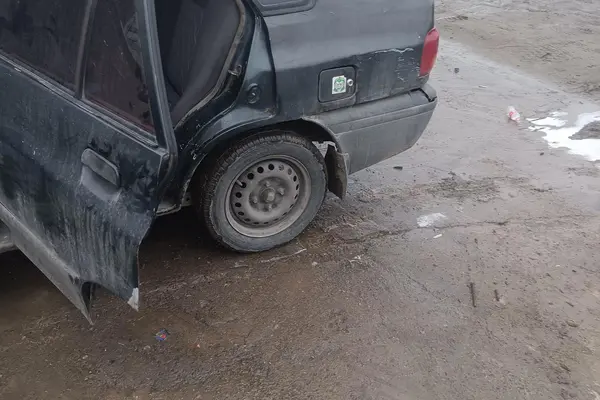 پراید، صندوق دار