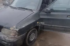 پراید، صندوق دار