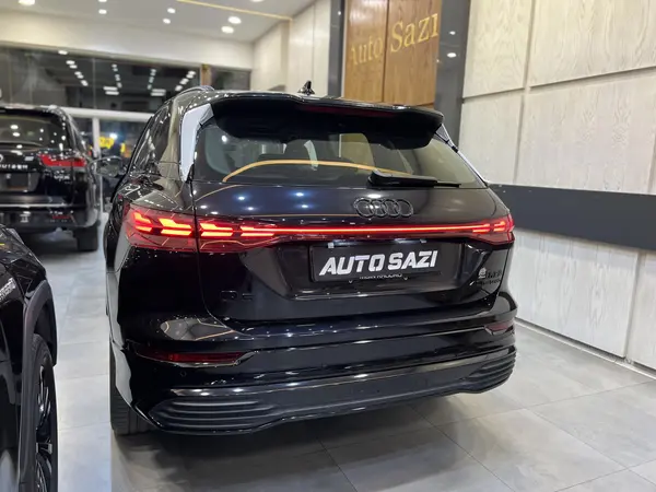 آئودی  Q5 e-tron