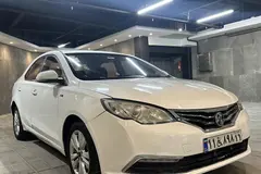ام جی، 360