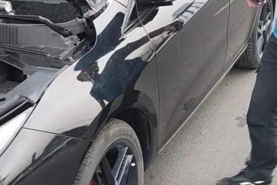 فونیکس،  آریزو 6 جی تی (Z6 GT)