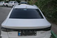 فونیکس، آریزو 8 (Z8)