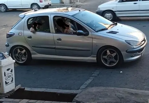 پژو، 206