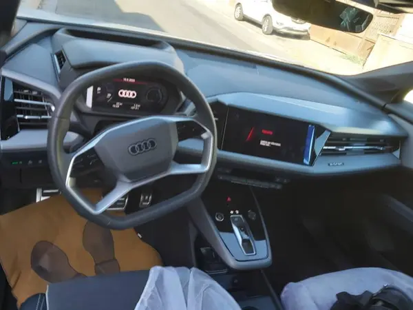 آئودی، Q5 e-tron