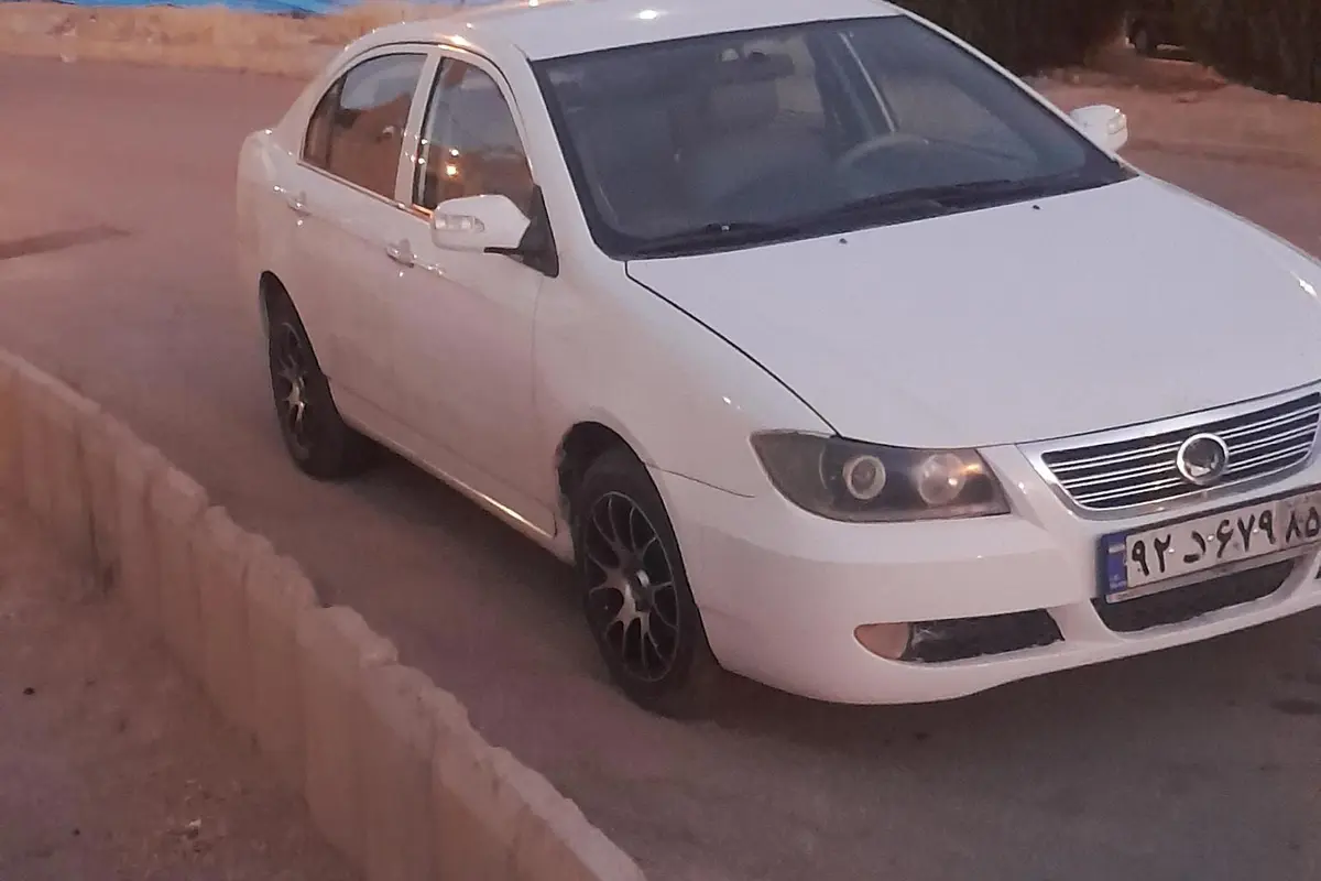 لیفان،  620