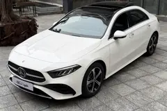 بنز، کلاس A سدان