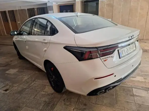 فونیکس، آریزو 6 جی تی (Z6 GT)