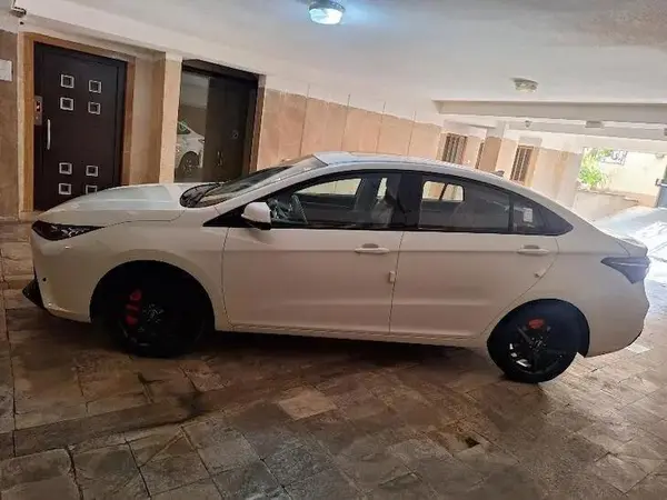 فونیکس، آریزو 6 جی تی (Z6 GT)