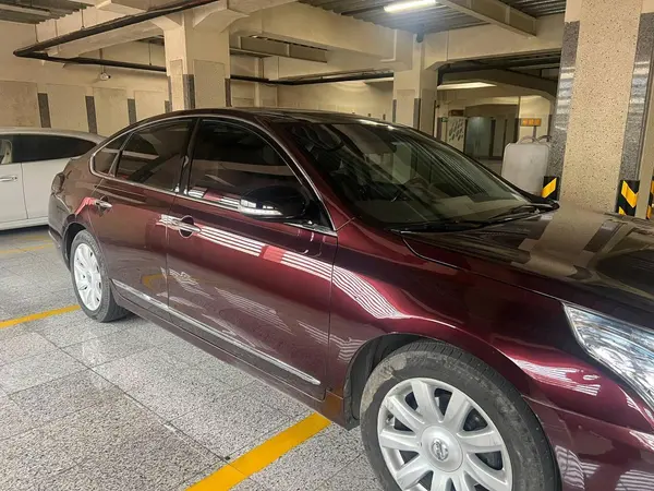 نیسان، تی ینا (مونتاژ)