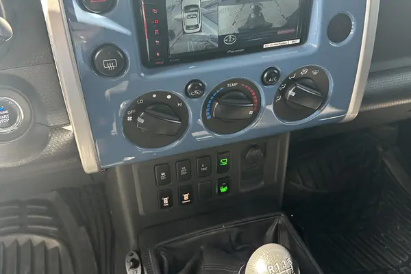 تویوتا، اف جی کروز