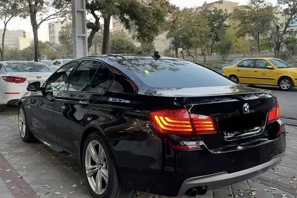 ب ام و، سری 5 سدان