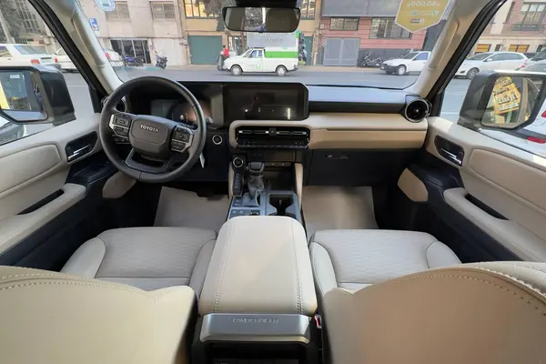 تویوتا، پرادو  چهار در