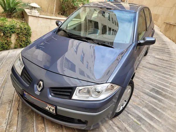 رنو، مگان (مونتاژ)