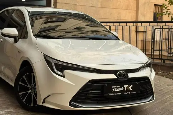 پیش فروش تویوتا، کرولا هیبرید