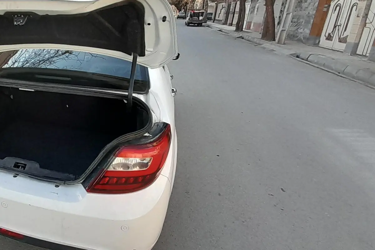 دنا،  پلاس EF7