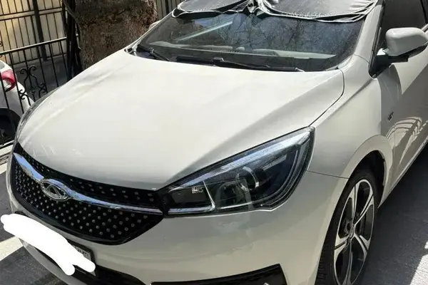 چری، آریزو 5T