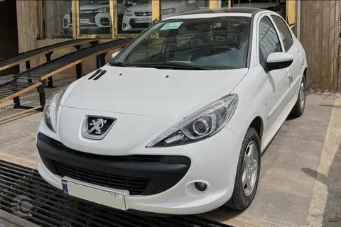 پژو، 207
