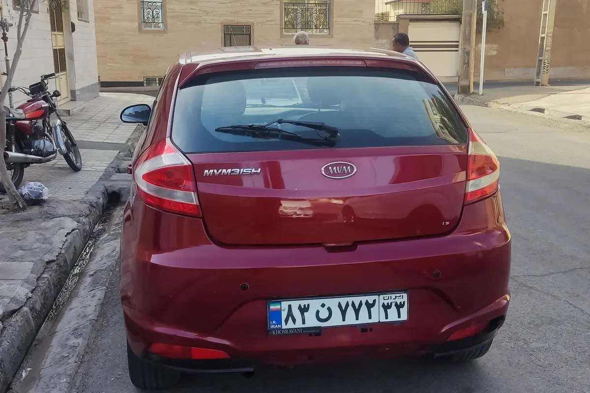 ام وی ام،  315هاچ بک