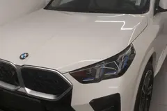 ب ام و، X2