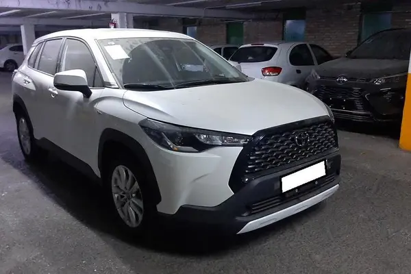 تویوتا، کرولا کراس هیبرید