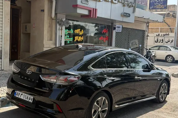 هیوندای  سوناتا هیبرید