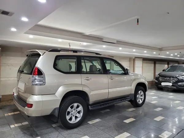 تویوتا، پرادو  چهار در