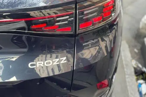 فولکس  ID.4 Crozz