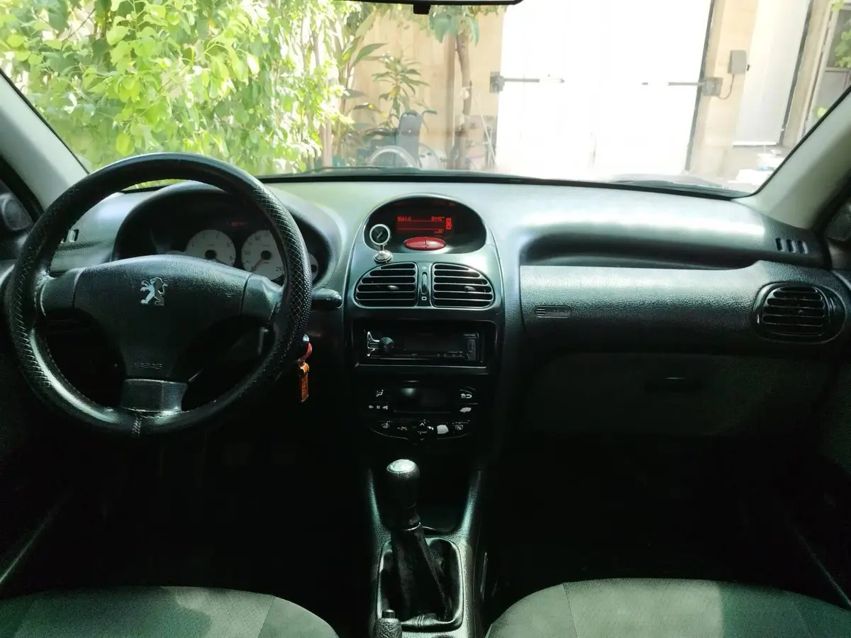 پژو  206 SD