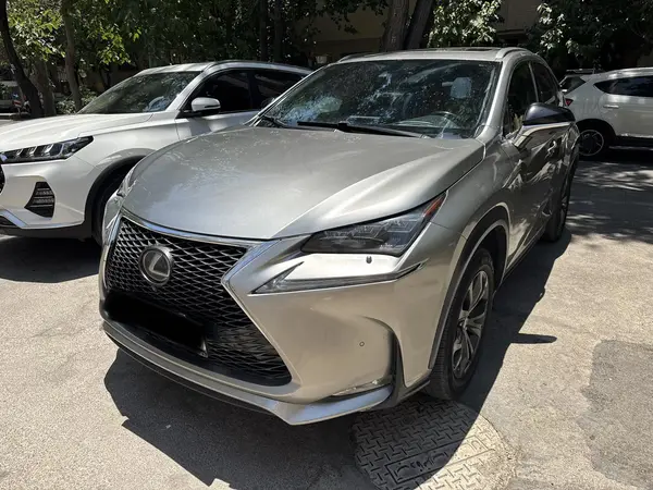 لکسوس  NX