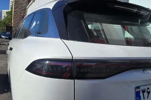 فونیکس  F9