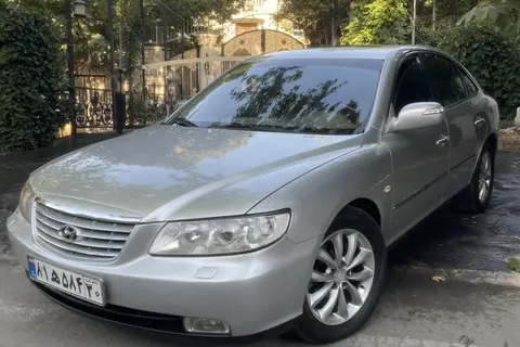 هیوندای، آزرا (گرنجور)