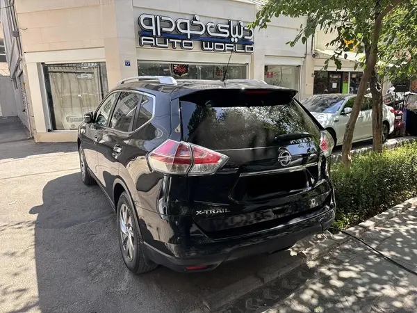 نیسان  ایکس تریل