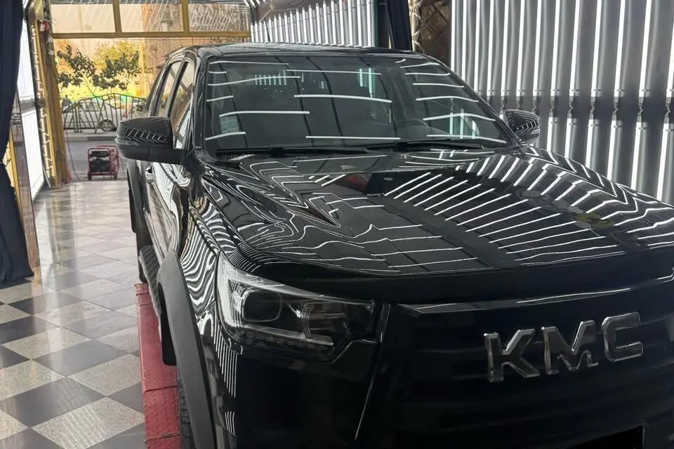 کی ام سی،  T8
