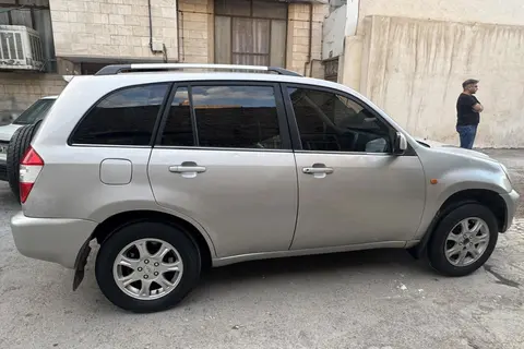 ام وی ام، X33