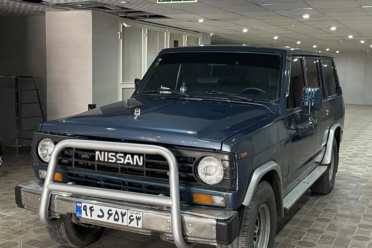 نیسان،  پاترول چهار در