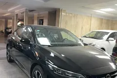 نیسان، سیلفی