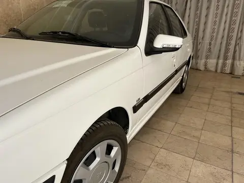 پژو، پارس