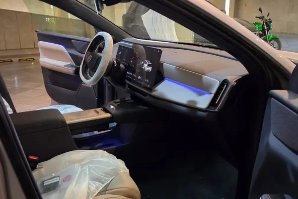 ولوو  XC70
