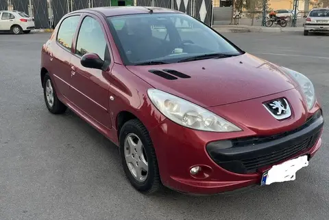 پژو، 207