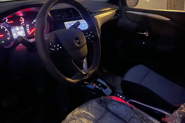 اپل  کورسا