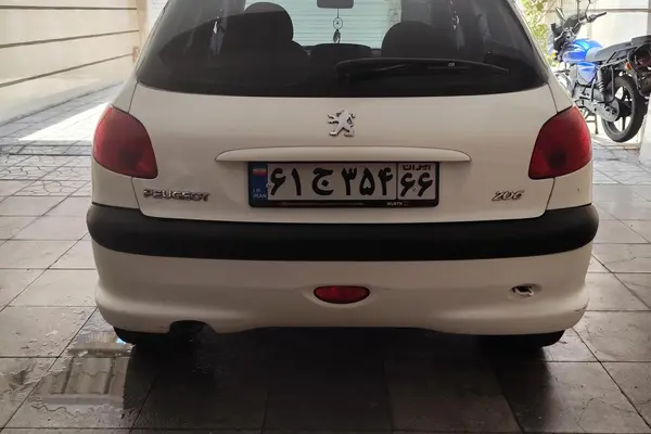 پژو  206