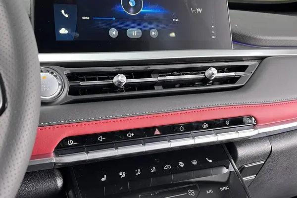 فونیکس، تیگو 7 پرو