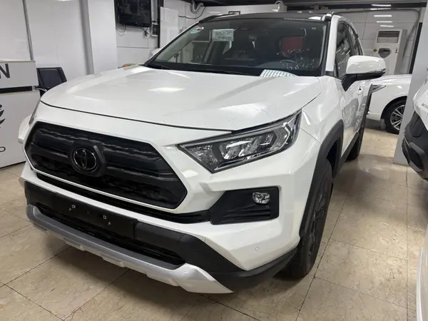 تویوتا، راوفور