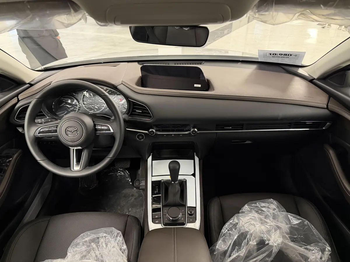 مزدا،  CX-30