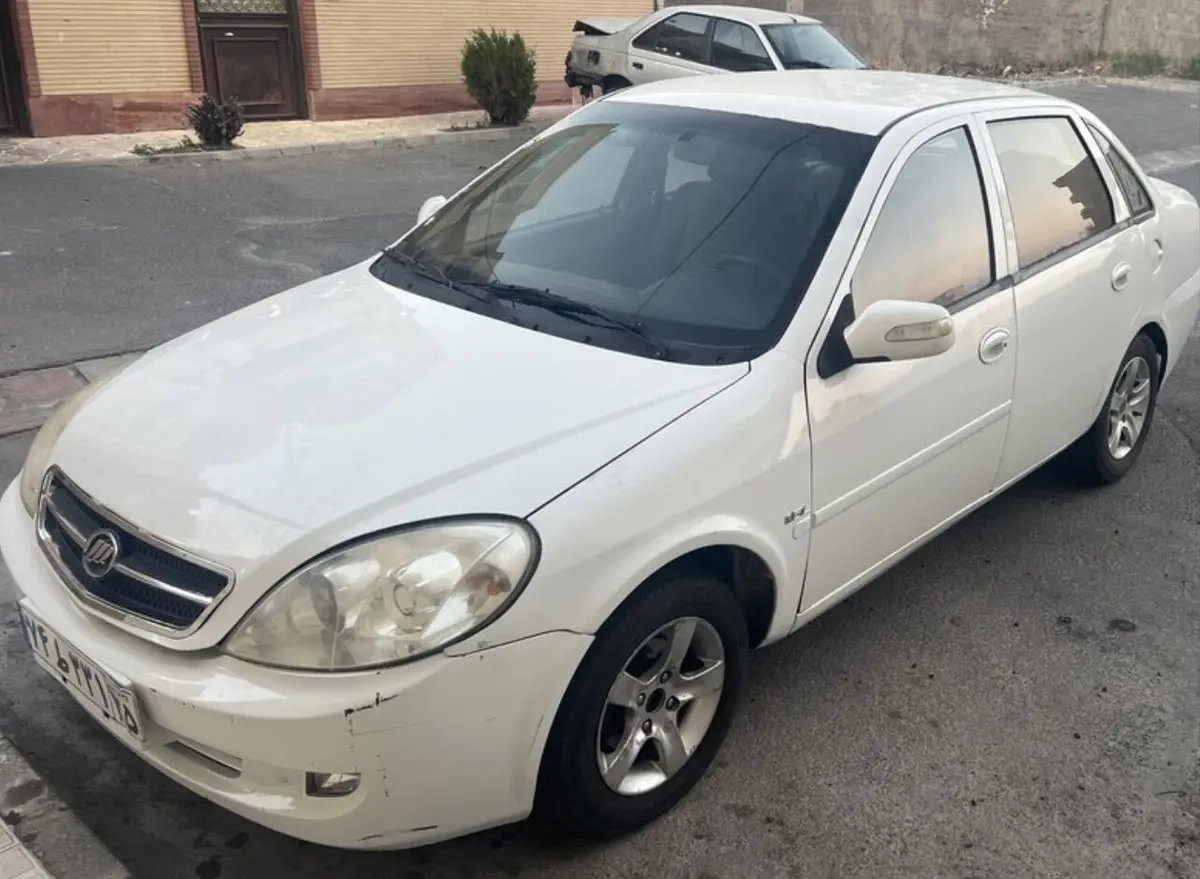 لیفان،  520