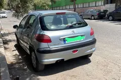 پژو، 206