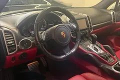پورشه، کاین